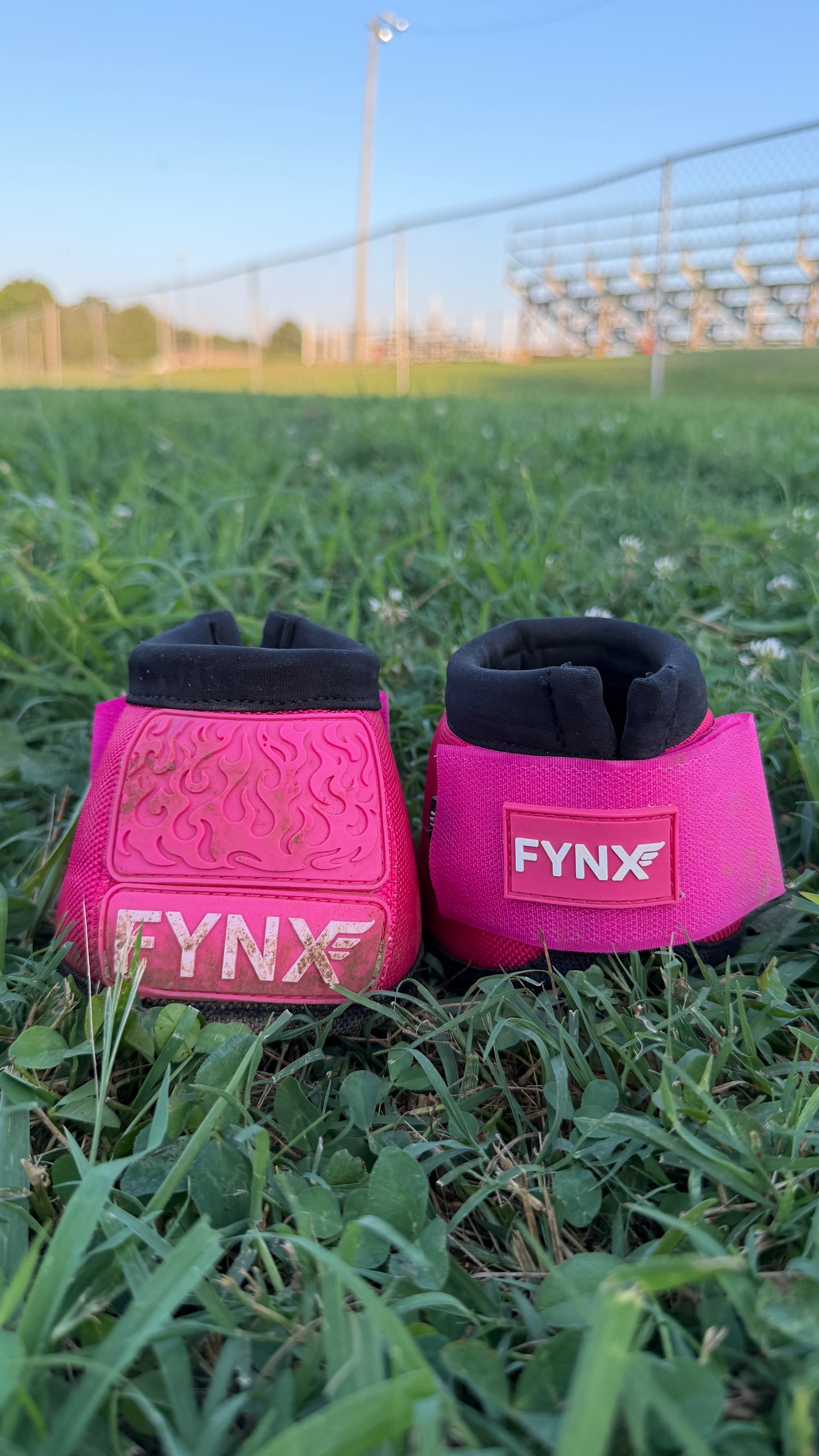 FYNX™ Bell Boots - Hot Pink