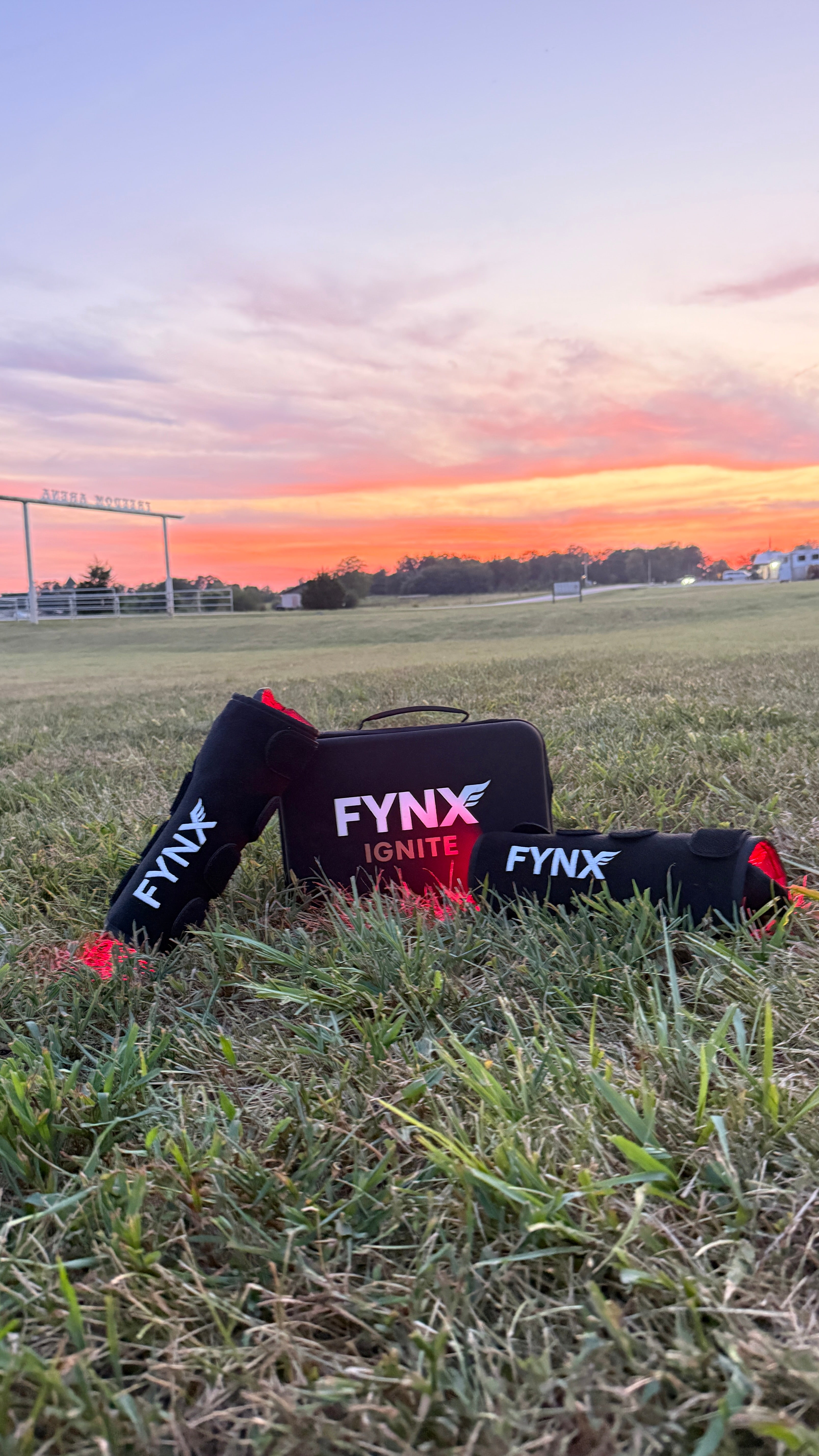 FYNX Ignite Red Light Therapy Tendon Wraps (Pair)